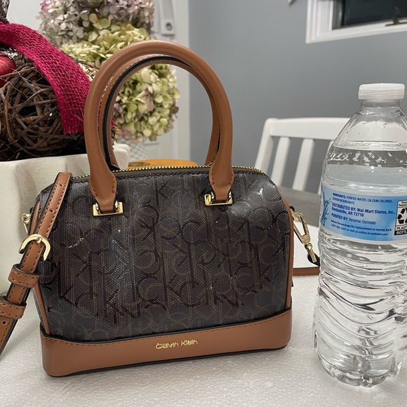 Calvin Klein Brown Logo Barrel Satchel Crossbody with Detachable Strap - Picture 2 of 9